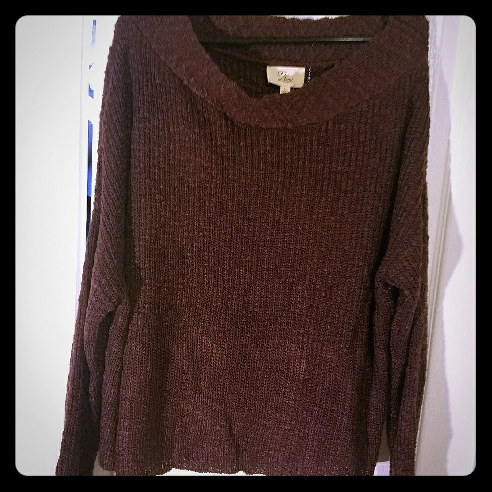 Wine colored sweater large neck. NWT size Large